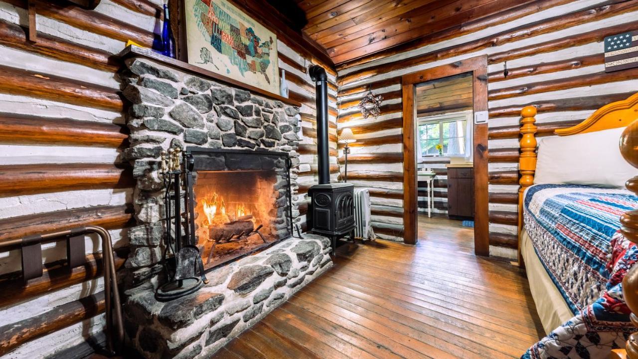 Log Cabin Motor Court Asheville Exteriér fotografie