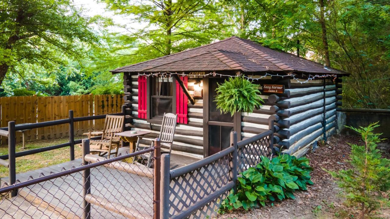 Log Cabin Motor Court Asheville Exteriér fotografie